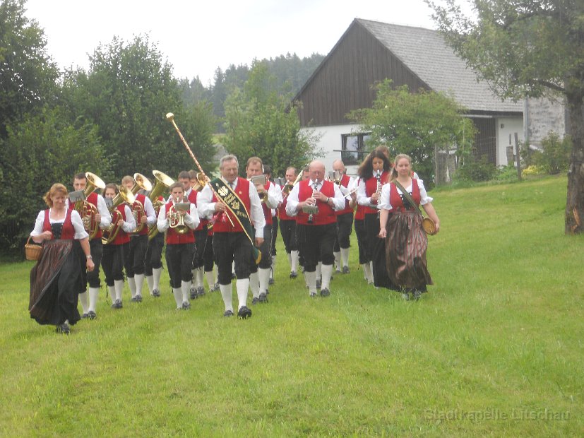 2011_08_13 Frühschoppen in Rottal (4)